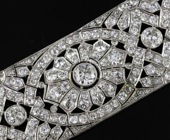 Dame Kiri Te Kanawa- An impressive platinum and diamond encrusted bracelet.